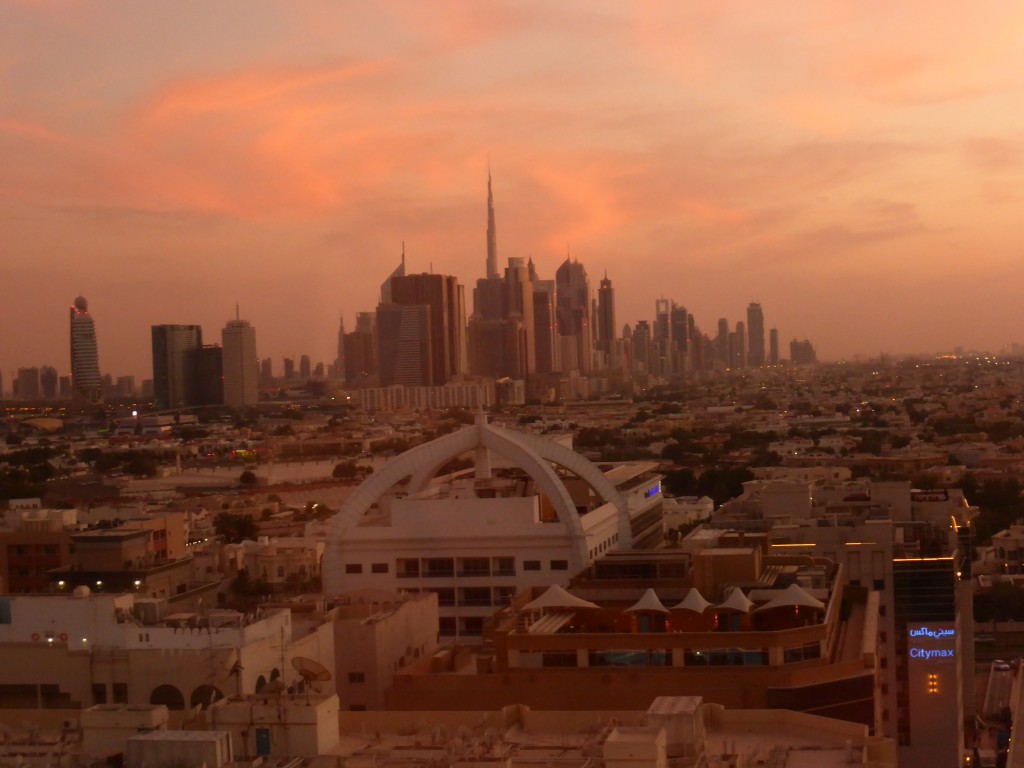 Blick vom Majestic Tower Hotel auf die Skyline von Dubai