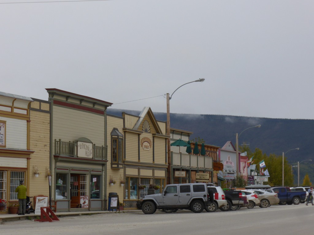Dawson, Klondike Highway