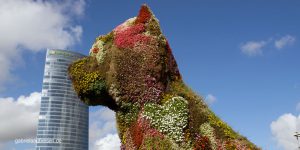 Kunst vor dem Guggenheim Museum