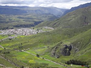 Blick über Chivay in Peru