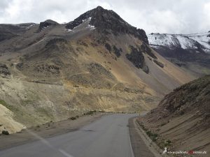 Peru, Chivay, Highway