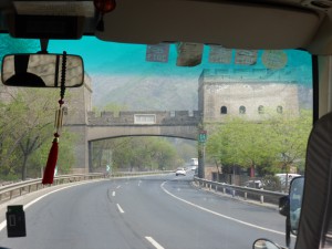 Auf dem Weg zum Parkplatz / On the way to the parking lot