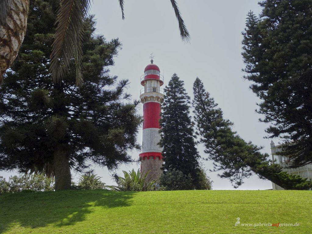 Dieses Bild hat ein leeres Alt-Attribut. Der Dateiname ist Lighthouse_in_Swakopmund-1024x768.jpg