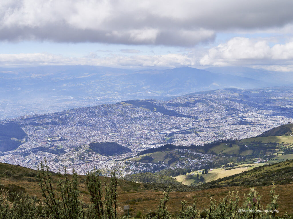 Quito-Ecuador-von-oben